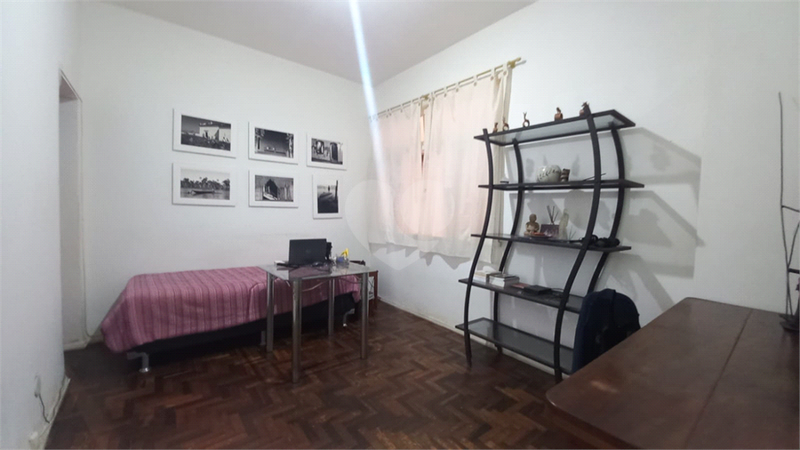 Foto REO1109801