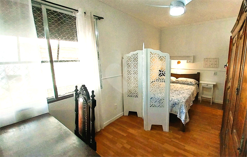 Foto REO1109828