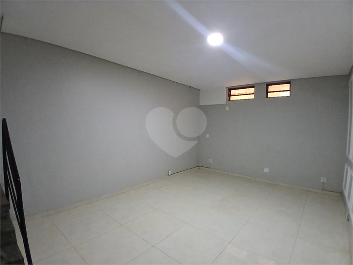Foto REO1109846