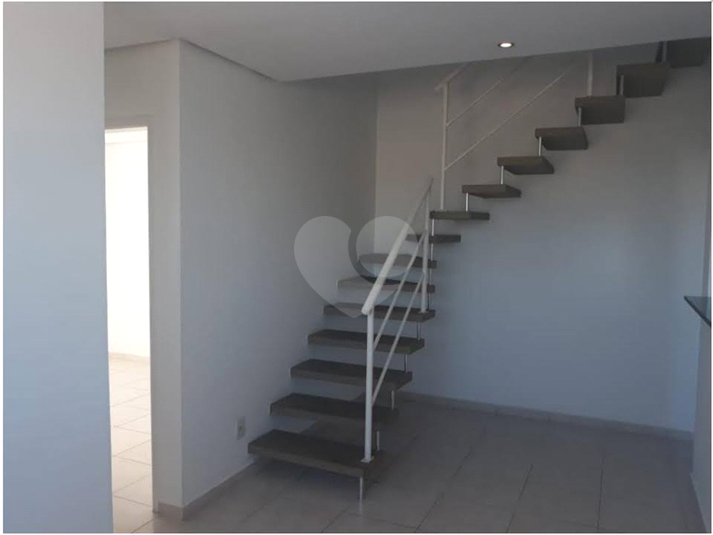 Foto REO1109850