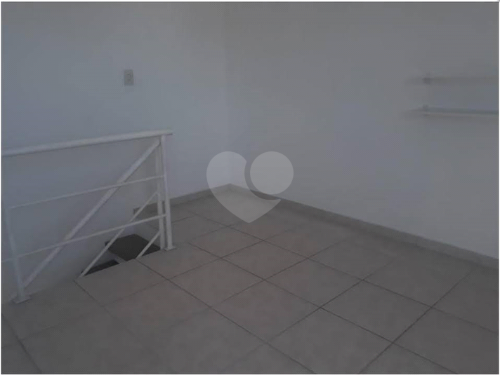 Foto REO1109850