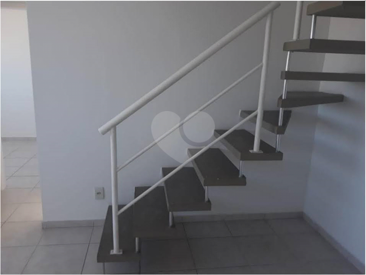 Foto REO1109850