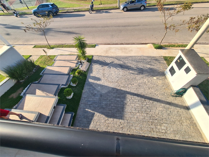 Foto REO1109852