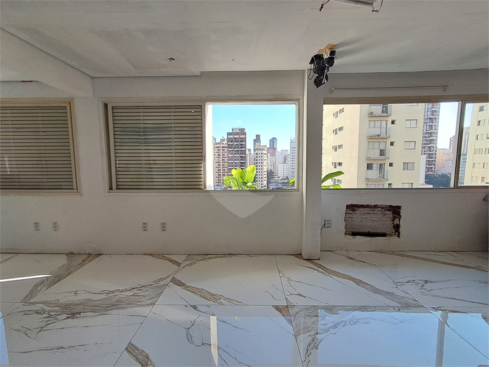 Foto REO1109876