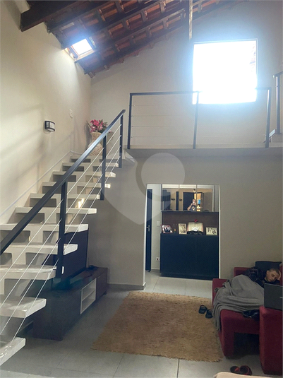Foto REO1109891
