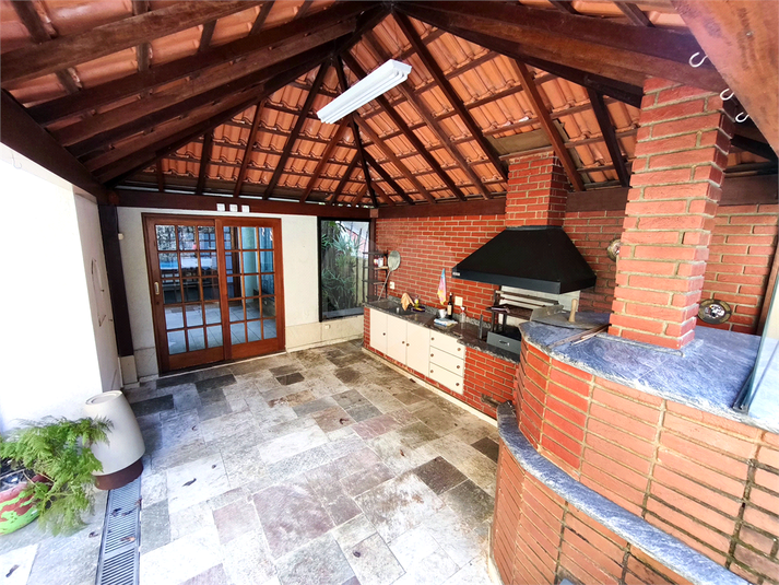 Foto REO1109916