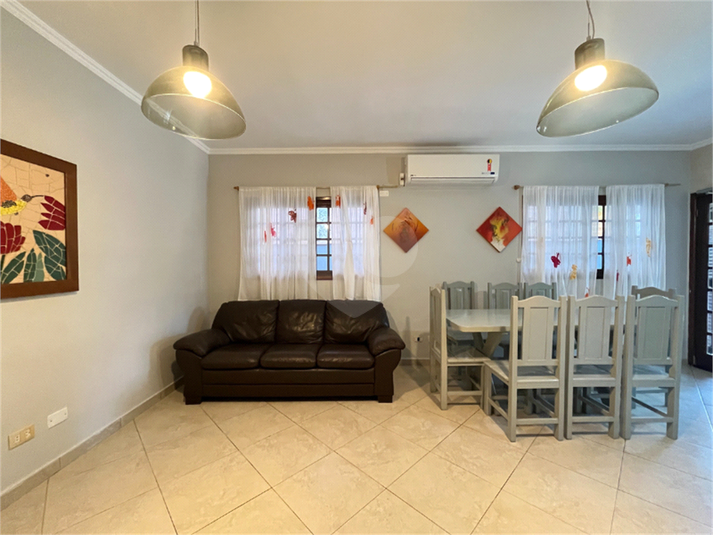 Foto REO1109919