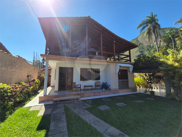 Foto REO1109934