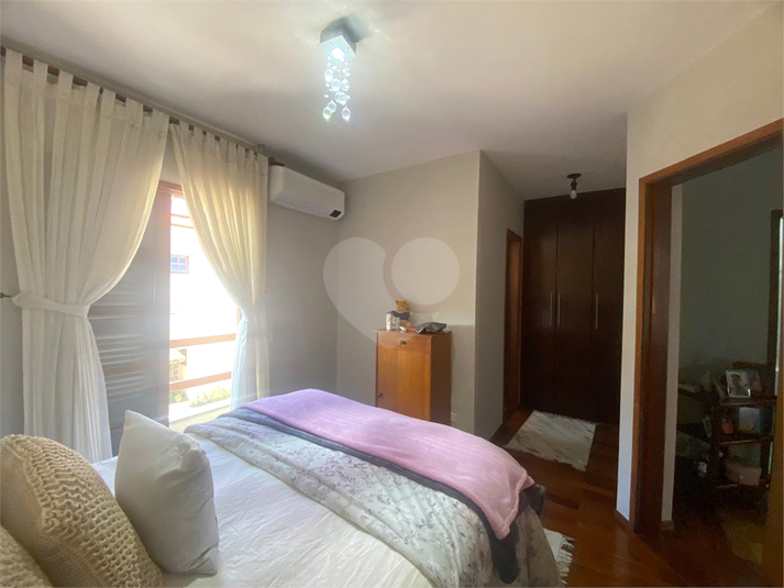 Foto REO1109949