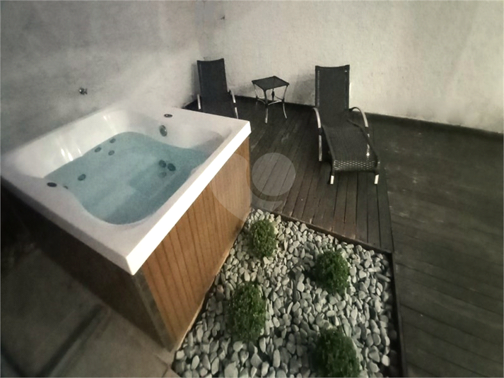 Foto REO1109958