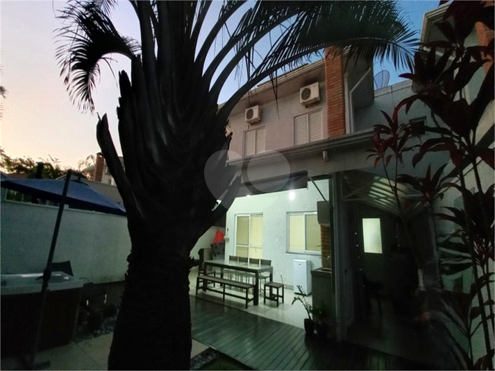 Foto REO1109958