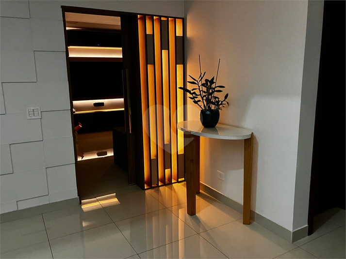 Foto REO1109960