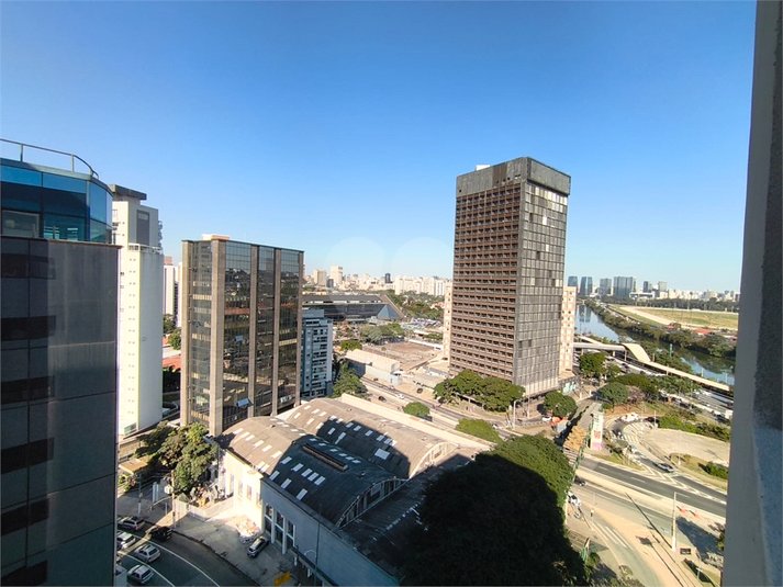 Foto REO1109962