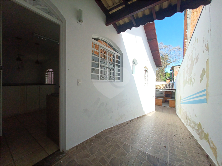 Foto REO1109971