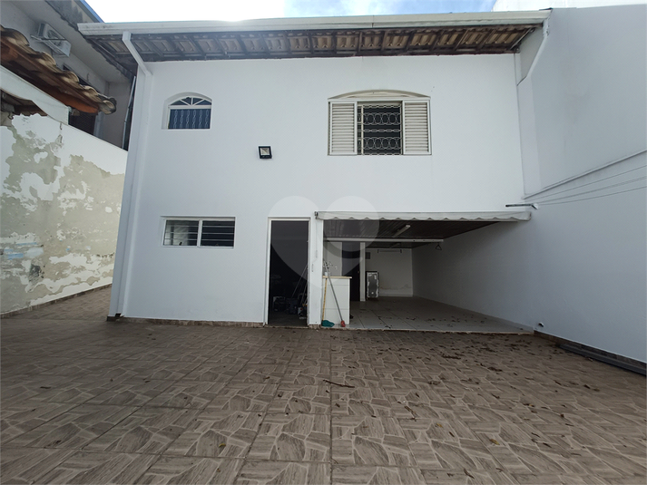 Foto REO1109971