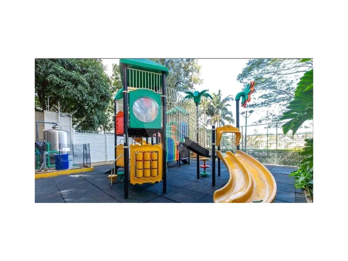 Foto REO1109975