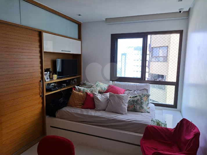 Foto REO1109976