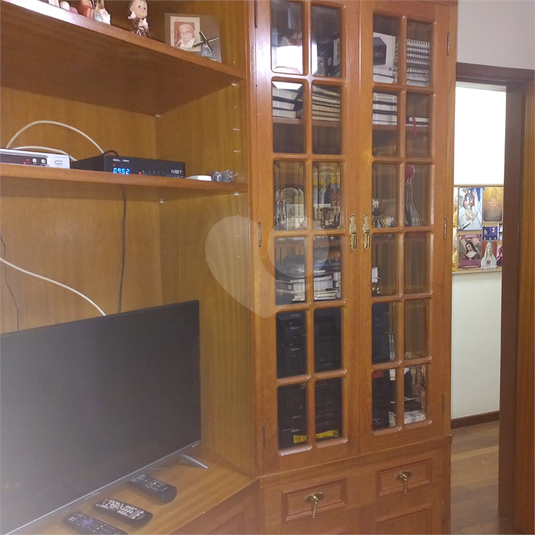 Foto REO1109997