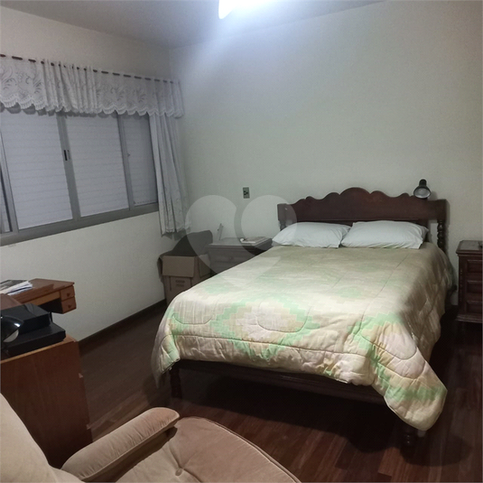 Foto REO1109997