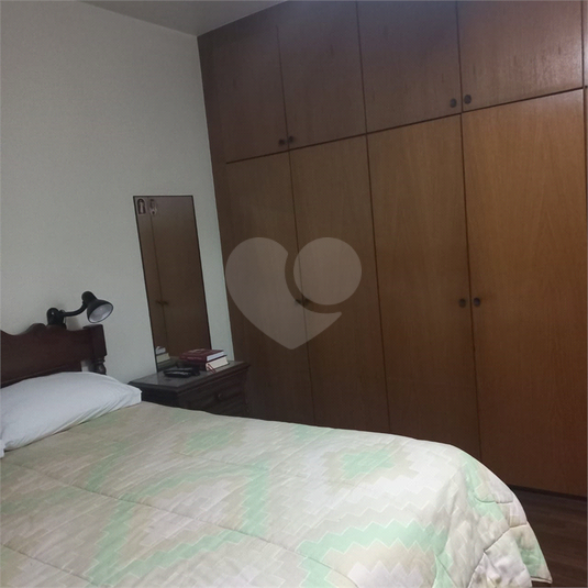 Foto REO1109997