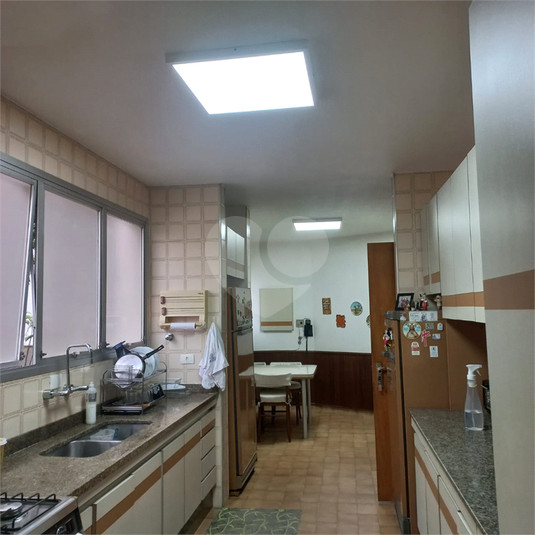Foto REO1109997