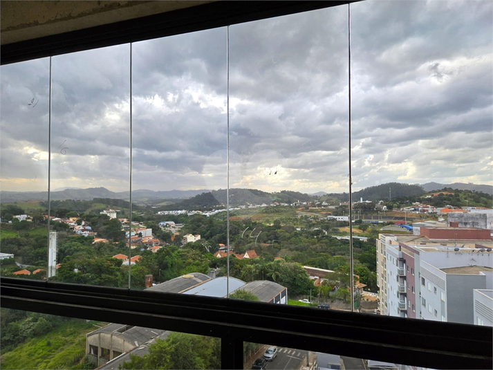 Foto REO1110001
