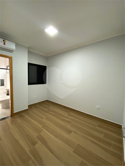 Foto REO1110011