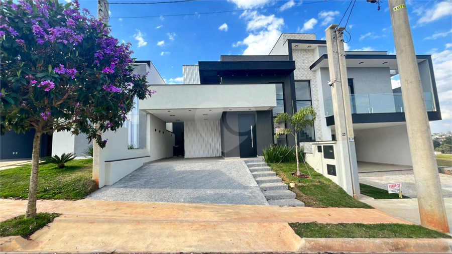 Foto REO1110018