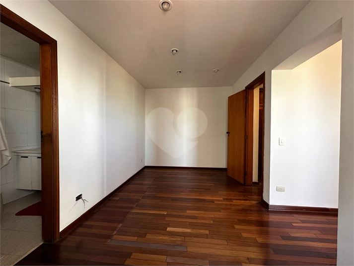 Foto REO1110022