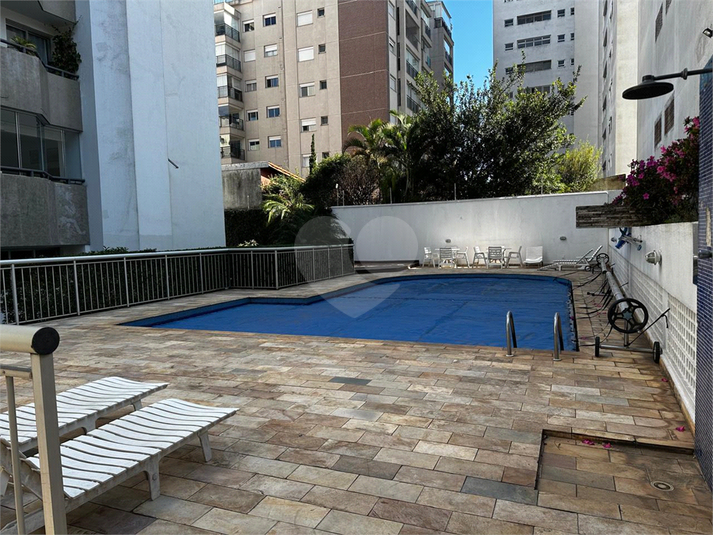 Foto REO1110022