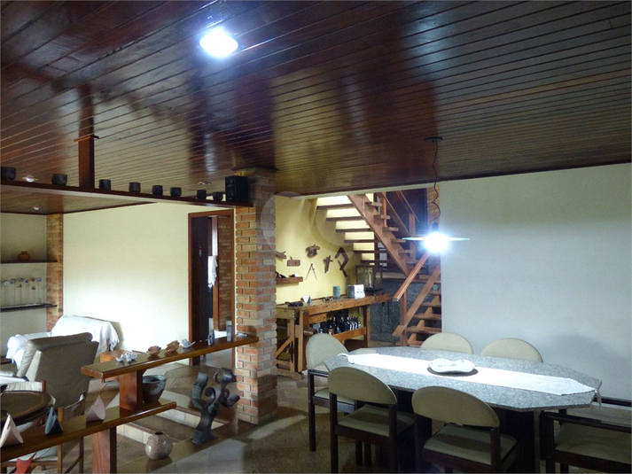 Foto REO1110053