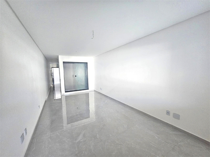 Foto REO1110077