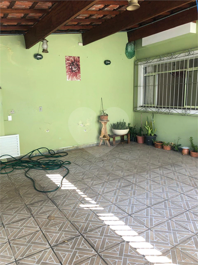 Foto REO1110109