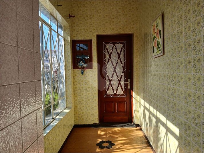 Foto REO1110112