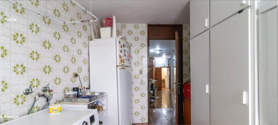 Foto REO1110124