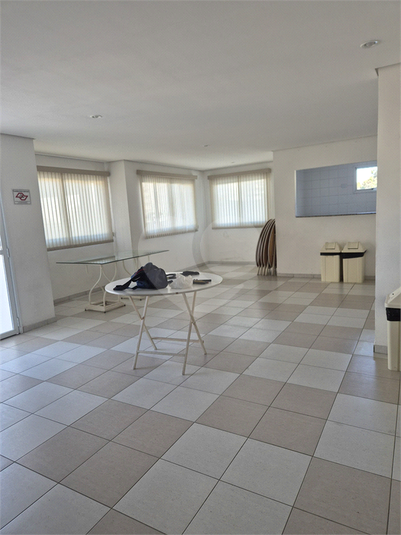 Foto REO1110146