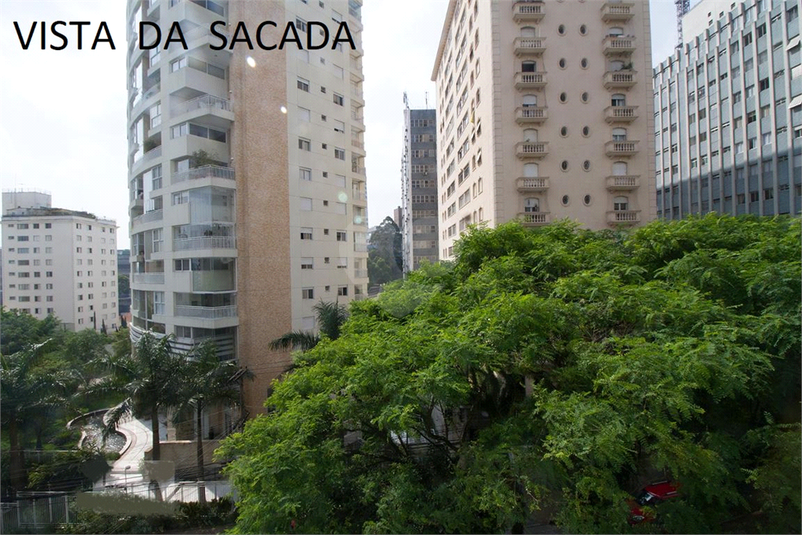 Foto REO1110149