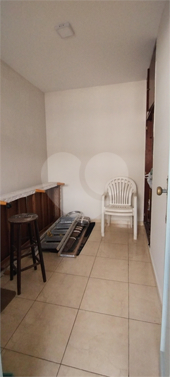 Foto REO1110168