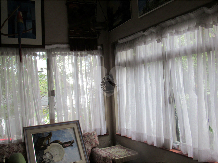 Foto REO1110173