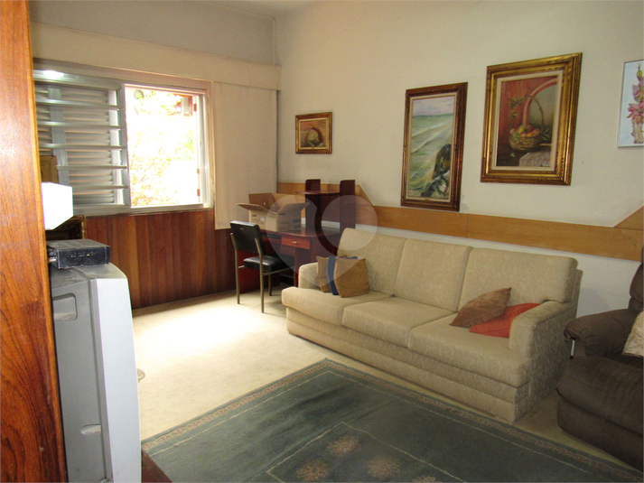 Foto REO1110173