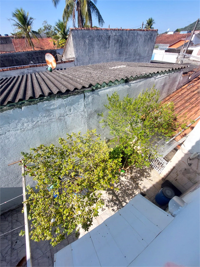 Foto REO1110187