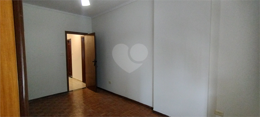 Foto REO1110236