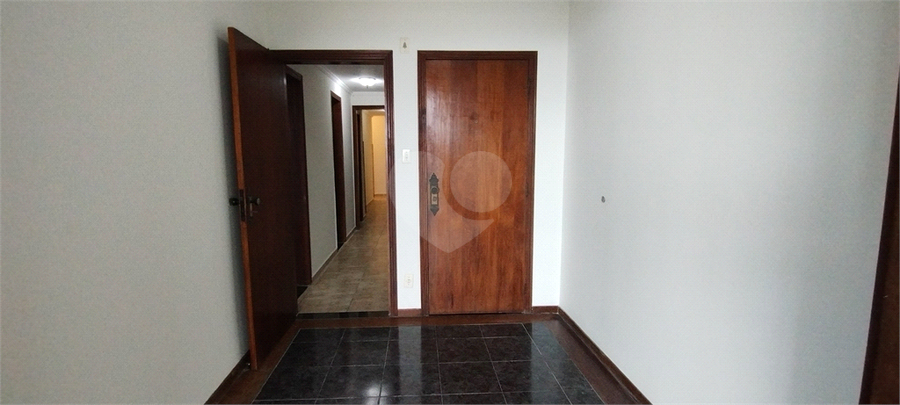 Foto REO1110236