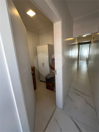 Foto REO1110245