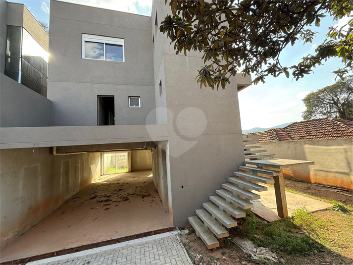Foto REO1110276