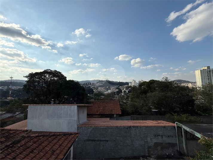 Foto REO1110280