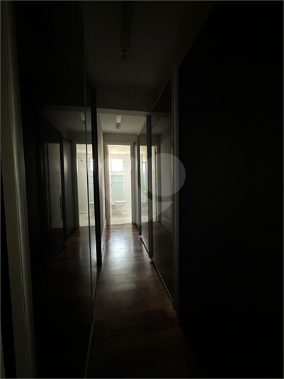 Foto REO1110288
