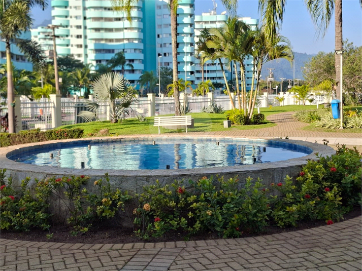 Foto REO1110289