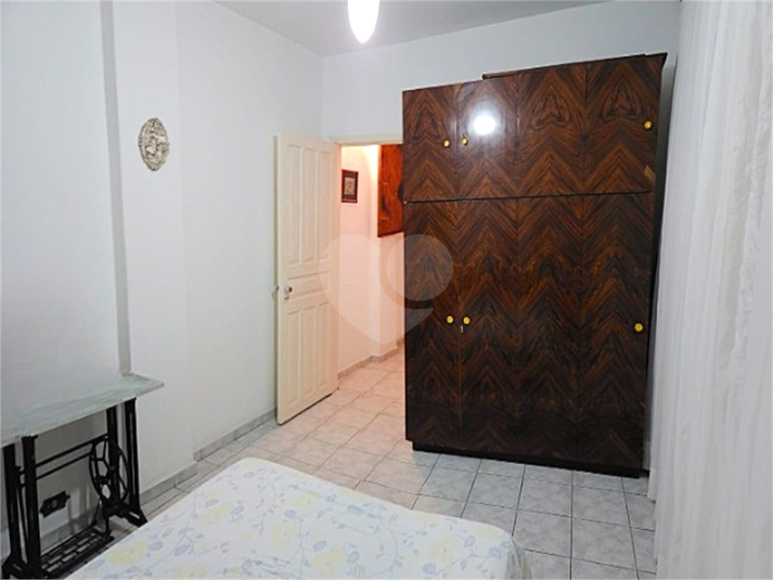 Foto REO1110347