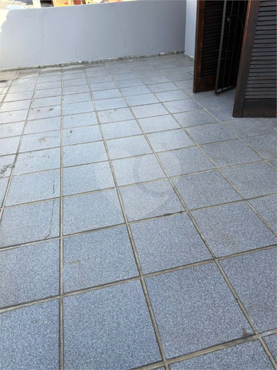 Foto REO1110348